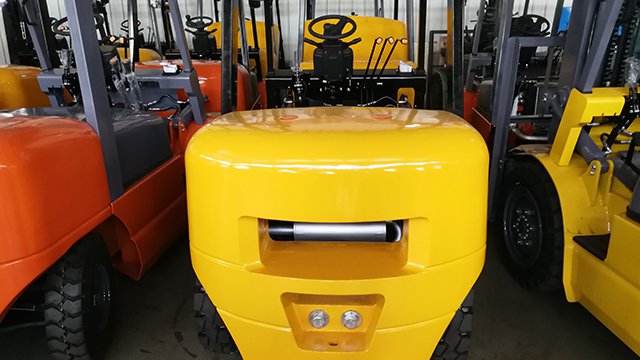 Lini Produksi Pembuatan Mesin Forklift