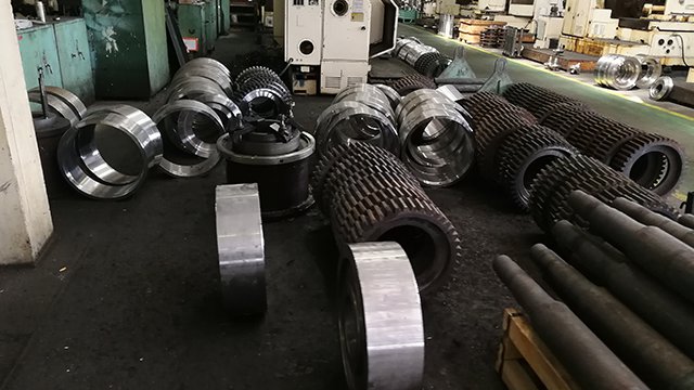 Lini Produksi Pembuatan Mesin Forklift